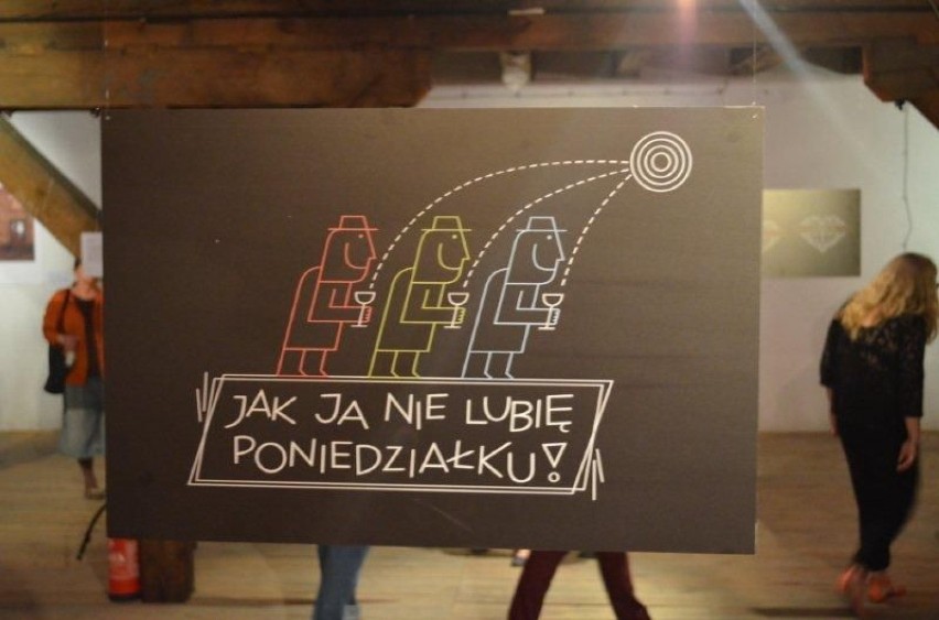 Projekt neonu Marcina Kęski "Jak ja nie lubię poniedziałku!"...