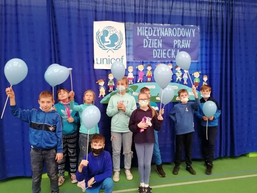 Dzieci ze szkoły w Lejkowie obchodziły Międzynarodowy Dzień Praw Dziecka