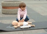 W OSP Świętoszówka powiedzą, jak uratować małe dziecko 