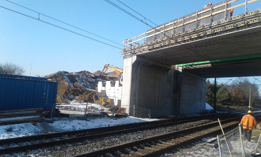 Na przebudowywanej ulicy Łódzkiej drogowcy będą znowu...