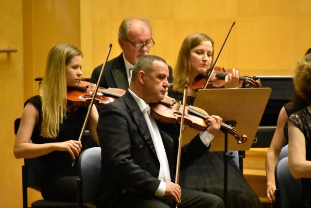 Na koncerty Filharmonii Zielonogórskiej z udziałem publiczności czekają artyści i melomani