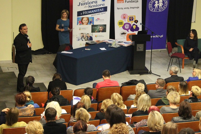 Chronimy dzieci. Konferencja w Wyższej Szkole Humanitas