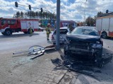 Wypadek w Rzgowie. Na drodze krajowej numer 91 zderzyły się dwa samochody. Nie żyje pasażerka hondy ZDJĘCIA