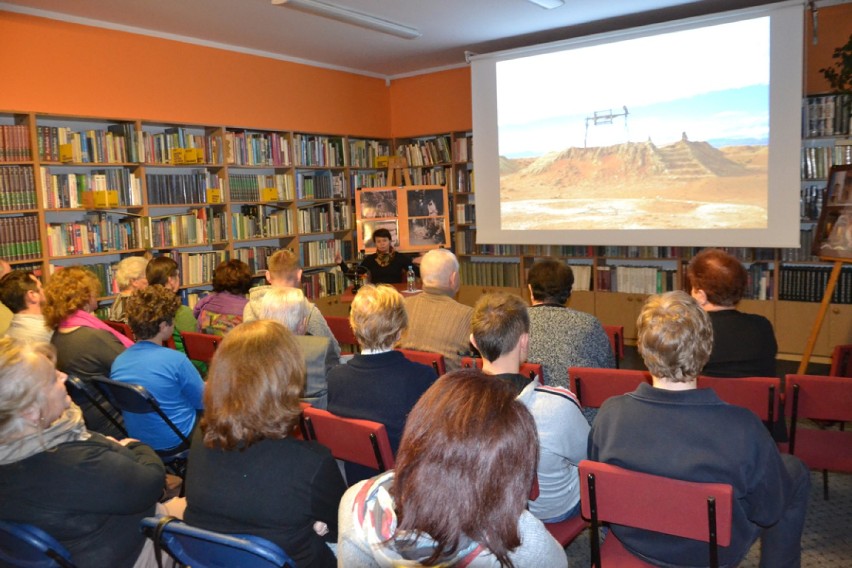 Grodzisk: Oko na Maroko w Bibliotece