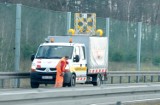 Kłopoty na autostradzie A4 po ulewach. Błoto na jezdni 