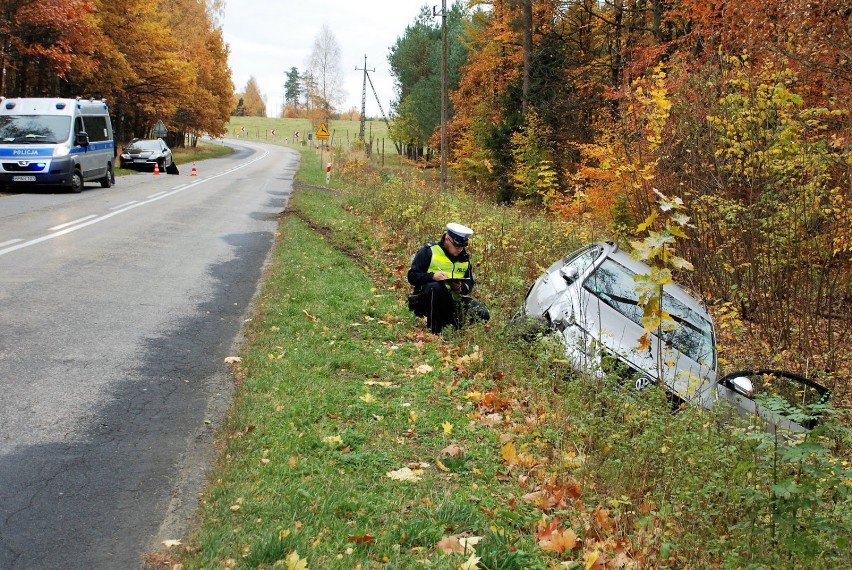 Bytów. Dwa wypadki na naszych drogach. Policjanci apelują: Noga z gazu! (FOTO)