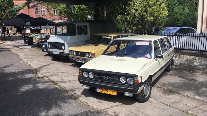 Wyjątkowy polonez w szczecińskim muzeum. To replika limuzyny popularnego "poldka"