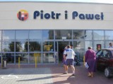 Stargard. Po 17 latach na os. Zachód zamknięty został sklep Piotr i Paweł. Na jego miejsce od 12 listopada działać będzie market nowej sieci
