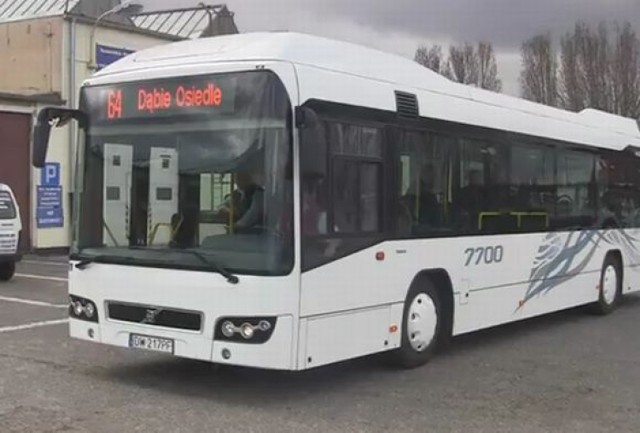 Przetarg na zakup trzech nowych autobusów z napędem spalinowo - ...