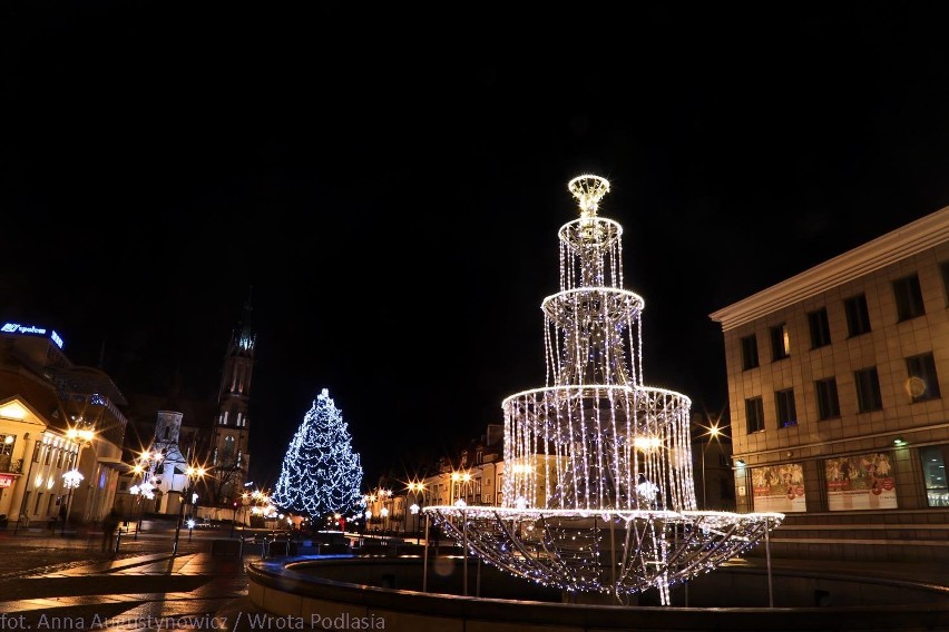 Świąteczne iluminacje Białystok 2018. Zobaczcie oświetlone przedświątecznie miasto [ZDJĘCIA]