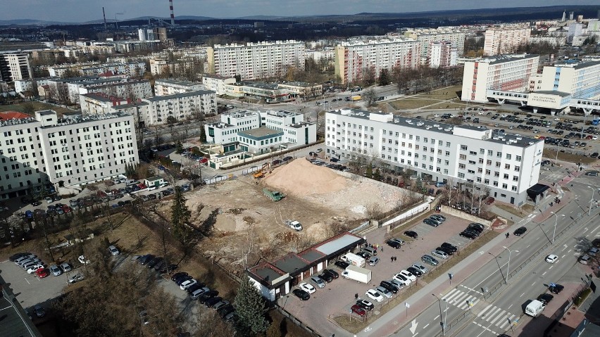 Wielka zmiana w centrum Kielc. Budują kompleks biur i apartamentów (WIDEO, ZDJĘCIA) 