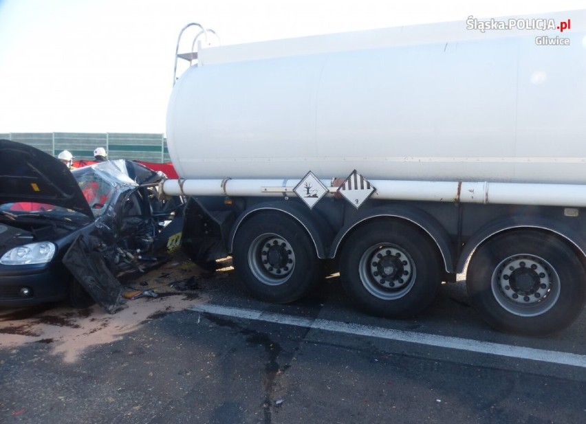 Tragiczny wypadek na autostradzie A4 w Gliwicach. Nie żyje 28-latek