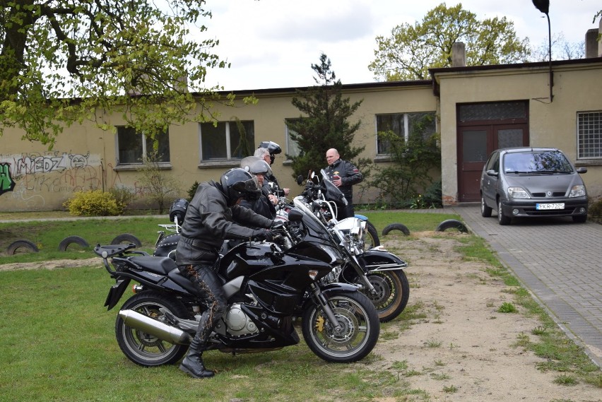 Klub motocyklowy Oldtimers z Krotoszyna zainaugurował sezon [ZDJĘCIA]