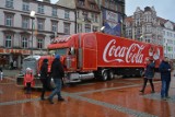 Ciężarówki Coca-Coli w Bytomiu. Mikołajkowy zawrót głowy na Rynku [ZDJĘCIA]