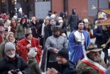Orszak Trzech Króli 2024 w Legnicy, tłumy wiernych w centrum, zobaczcie zdjęcia