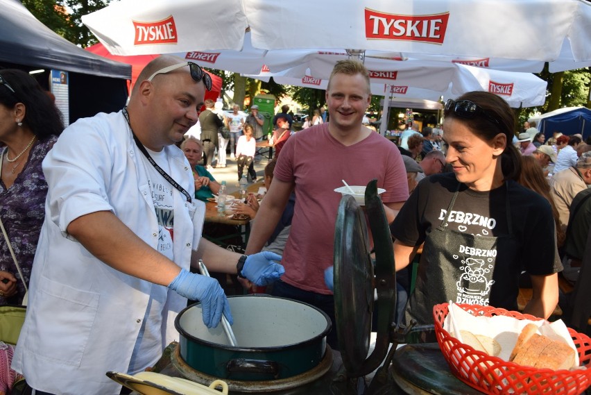 Mariusz Wiese z Restauracji Angelika w Debrznie (na zdjęciu...