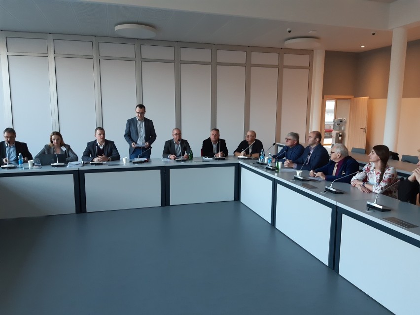 X posiedzenie Ostrowskiego Komitetu Rewitalizacji. Podsumowano działania i rozmawiano o inwestycjach w 2020 roku