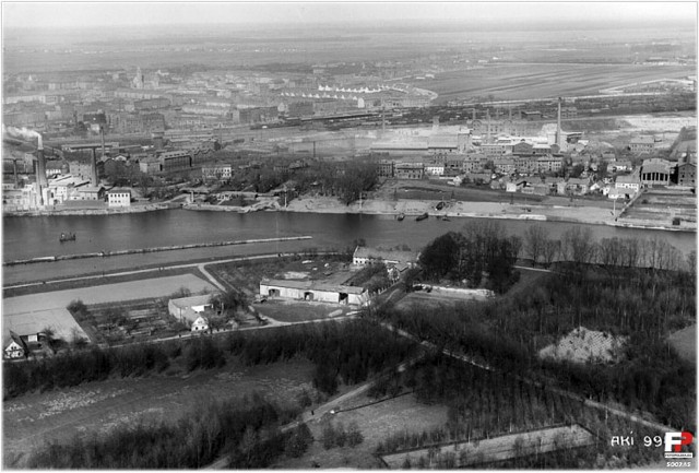 Lata 1925-1926, Wyspa Bolko, Odra oraz 3 cementownie z lotu ptaka Grundmann, Giesel, Pringsheim