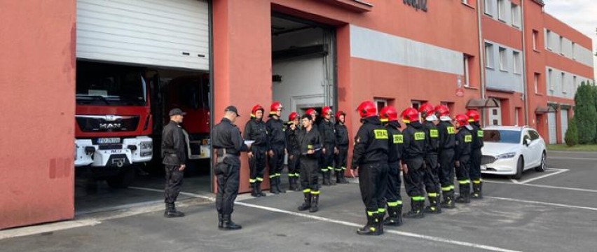 Nowy Tomyśl: Nowy strażak w Jednostce Ratowniczo-Gaśniczej! Gratulujemy! 
