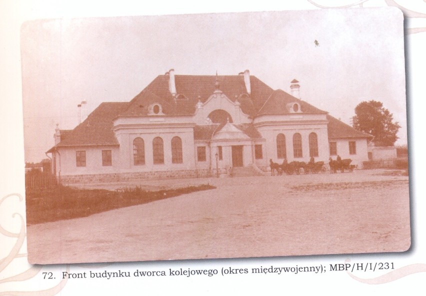 To jest przedwojenny dworzec , zburzony przez Niemców w 1944