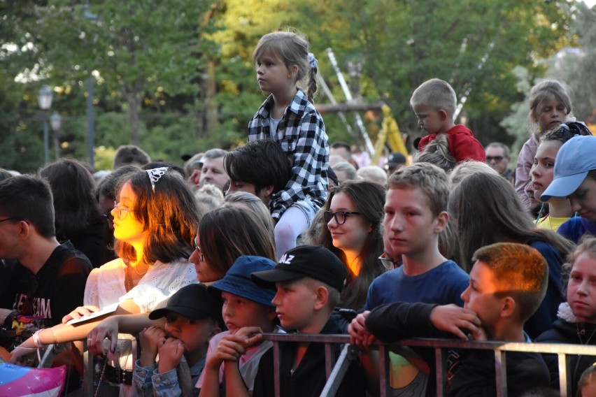 X Dni Gminy Wejherowo. Cleo wystąpiła na scenie w ArtParku w Bolszewie | ZDJĘCIA, WIDEO