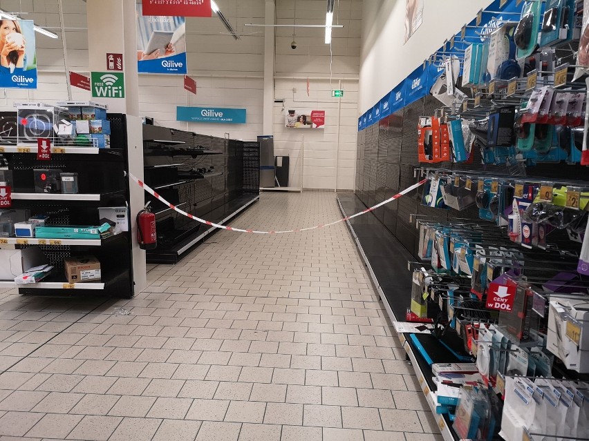 Auchan w Grudziądzu powoli pustoszeje. Ostatnie tygodnie działania hipermarketu [promocje, przeceny]