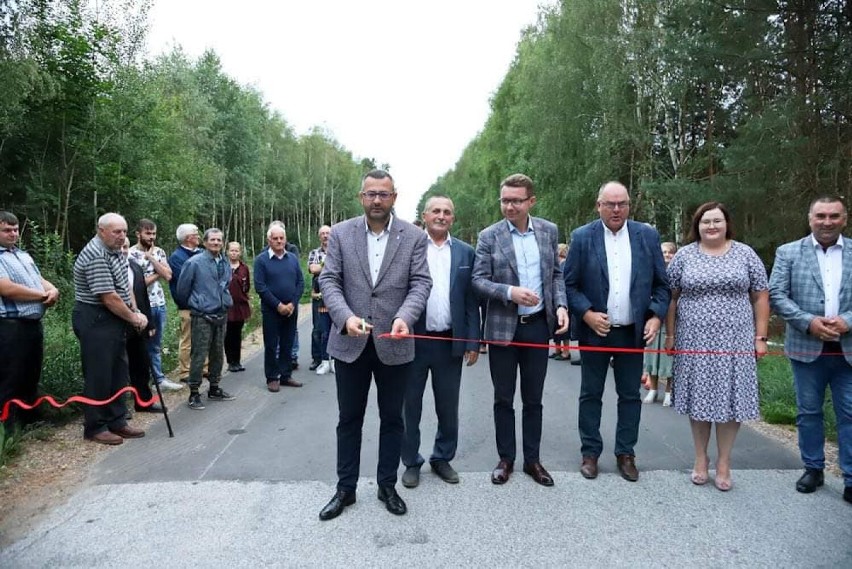 W gminie Warta mają drogę równą jak stół i długą na 3...