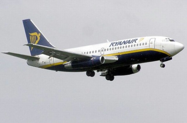 Linia lotnicza Ryanair rozda 13 marca 2013 roku 50 darmowych ...