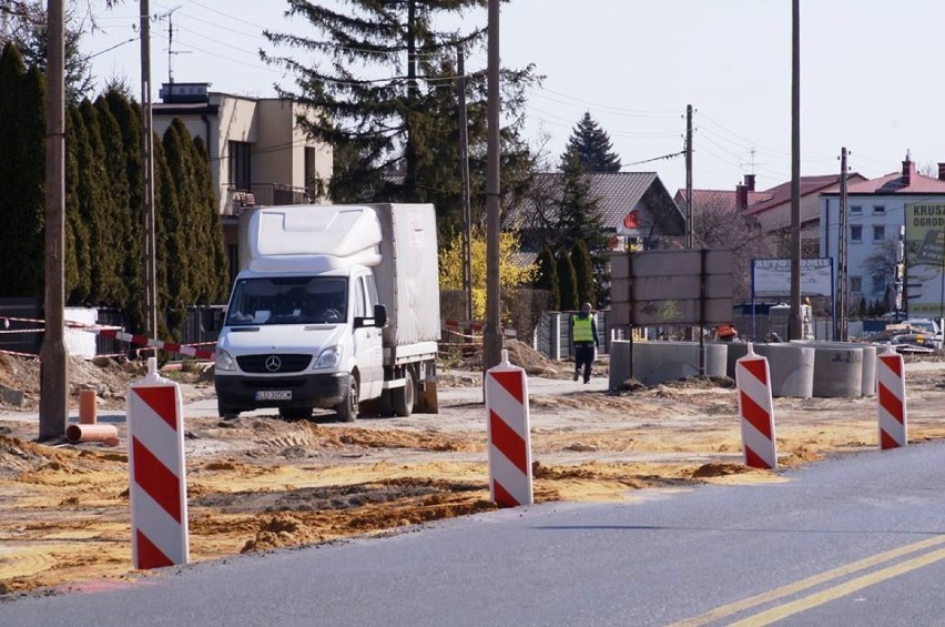 Chełm. Muszą usunąć ogrodzenia posesji z terenu budowy  DK 12