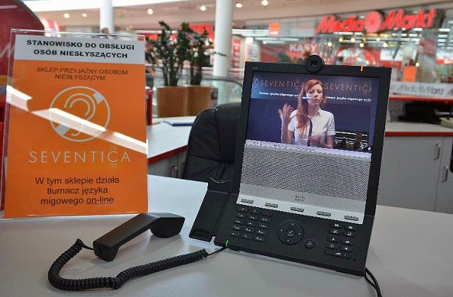 Jeśli wideotelefon w łódzkim Media Markt się sprawdzi, zostanie zamontowany we wszystkich salonach tej sieci w Polsce.