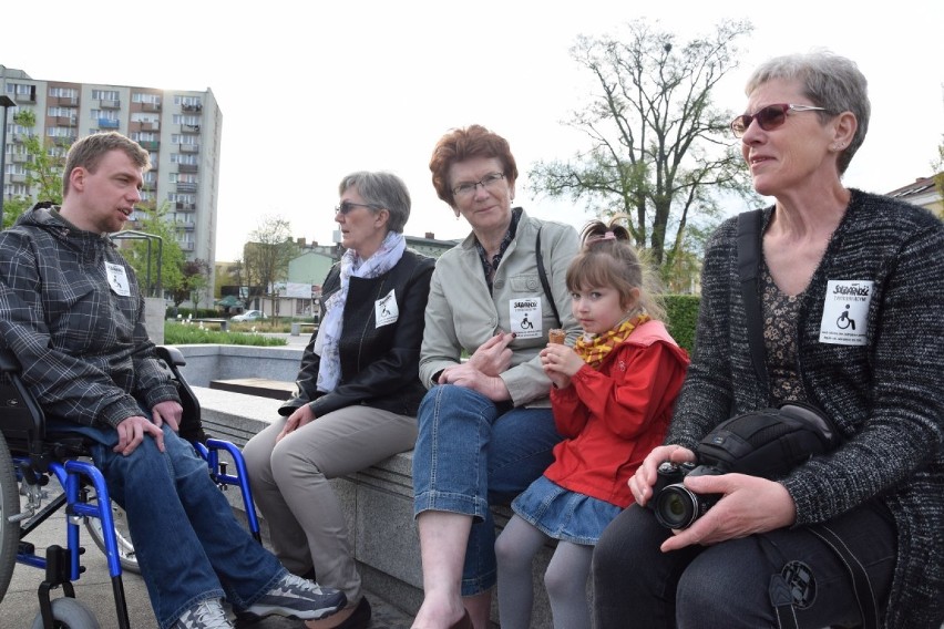 Piła solidarna z niepełnosprawnymi protestującymi w Sejmie. Rodzice niepełnosprawnych do PiS: nie dotrzymaliście słowa!