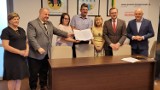 Urząd Marszałkowski przyznał kolejne dotacje dla powiatu tomaszowskiego