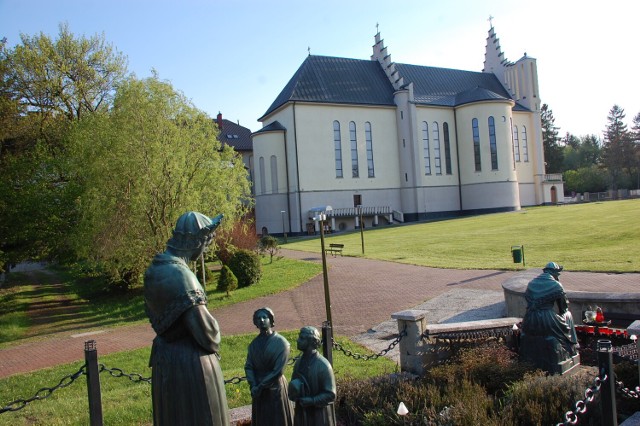 Saletyńskie Spotkania Młodych odbywają się na terenach wokół bazyliki mniejszej Najświętszej Maryi Panny z La Salette