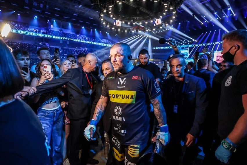 KSW 61 w Ergo Arenie WYNIKI 5.06.2021 r. Mariusz Pudzianowski wygrał walkę wieczoru! Siedem walk zakończonych przed czasem [zdjęcia, wideo]