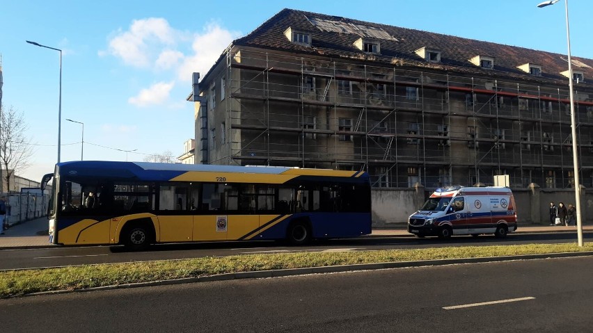 Kierująca autobusem rozpoczęła akcję reanimacyjną