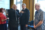 Pruszcz Gdański. Burmistrz wraz z radą miasta wręczyli strażakom OSP Brązowych Odznak Honorowych Zasłużony dla Pożarnictwa |ZDJĘCIA