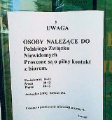 Jastrzębie-Zdrój: Absurd! Wywiesili kartkę z informacją dla niewidomych!