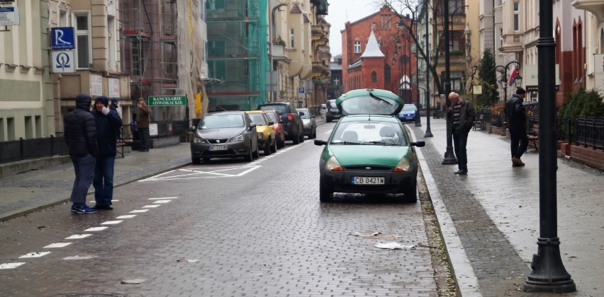 Cieszkowskiego wygląda jak za dawnych lat. Zakończył się długo wyczekiwany remont [zdjęcia, wideo]