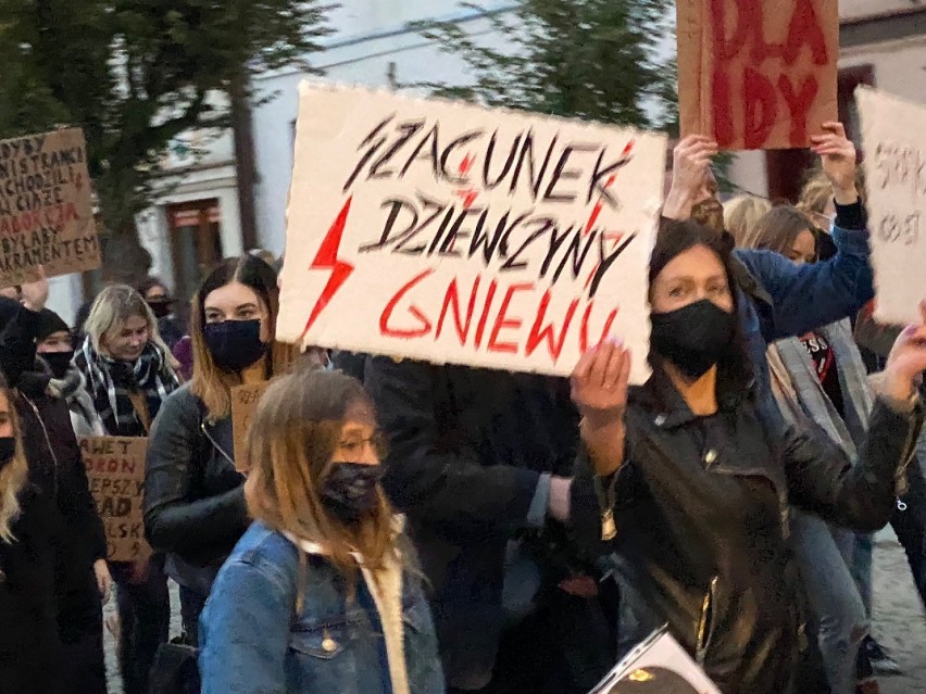 Strajk Kobiet. Pod takimi hasłami protestowali mieszkańcy powiatu tczewskiego