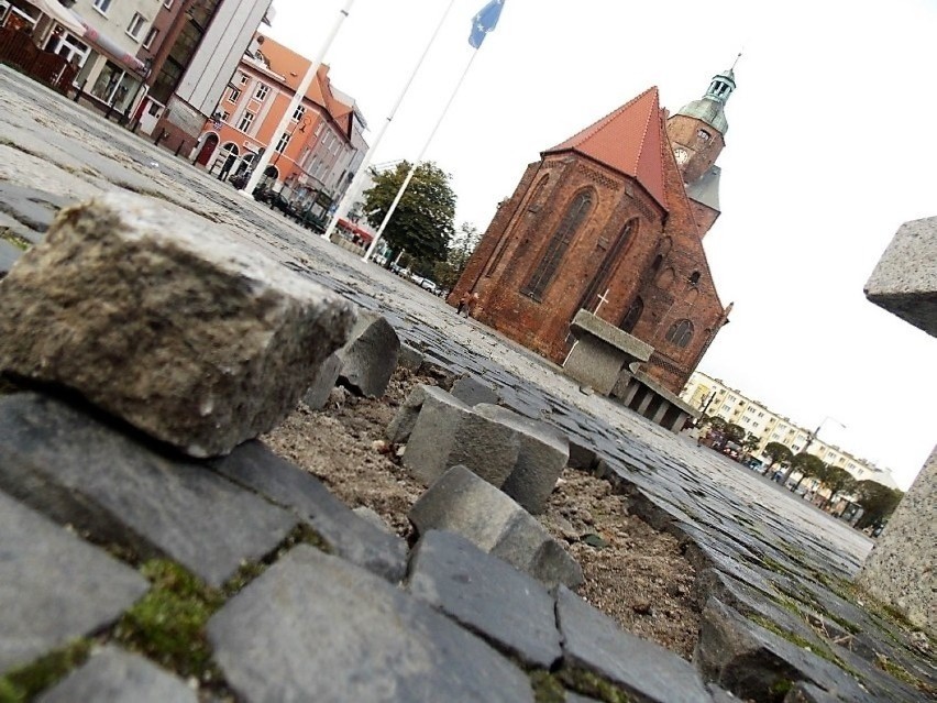 Przebudowa placu na Starym Rynku w Gorzowie odwleka się w...