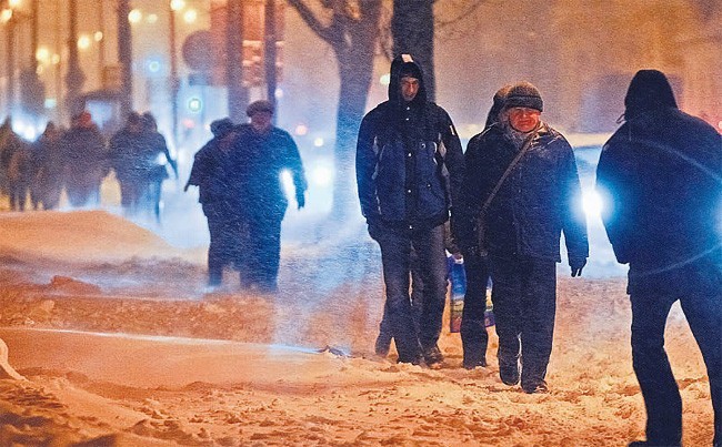 Poniedziałkowa śnieżyca totalnie sparaliżowała Łódź