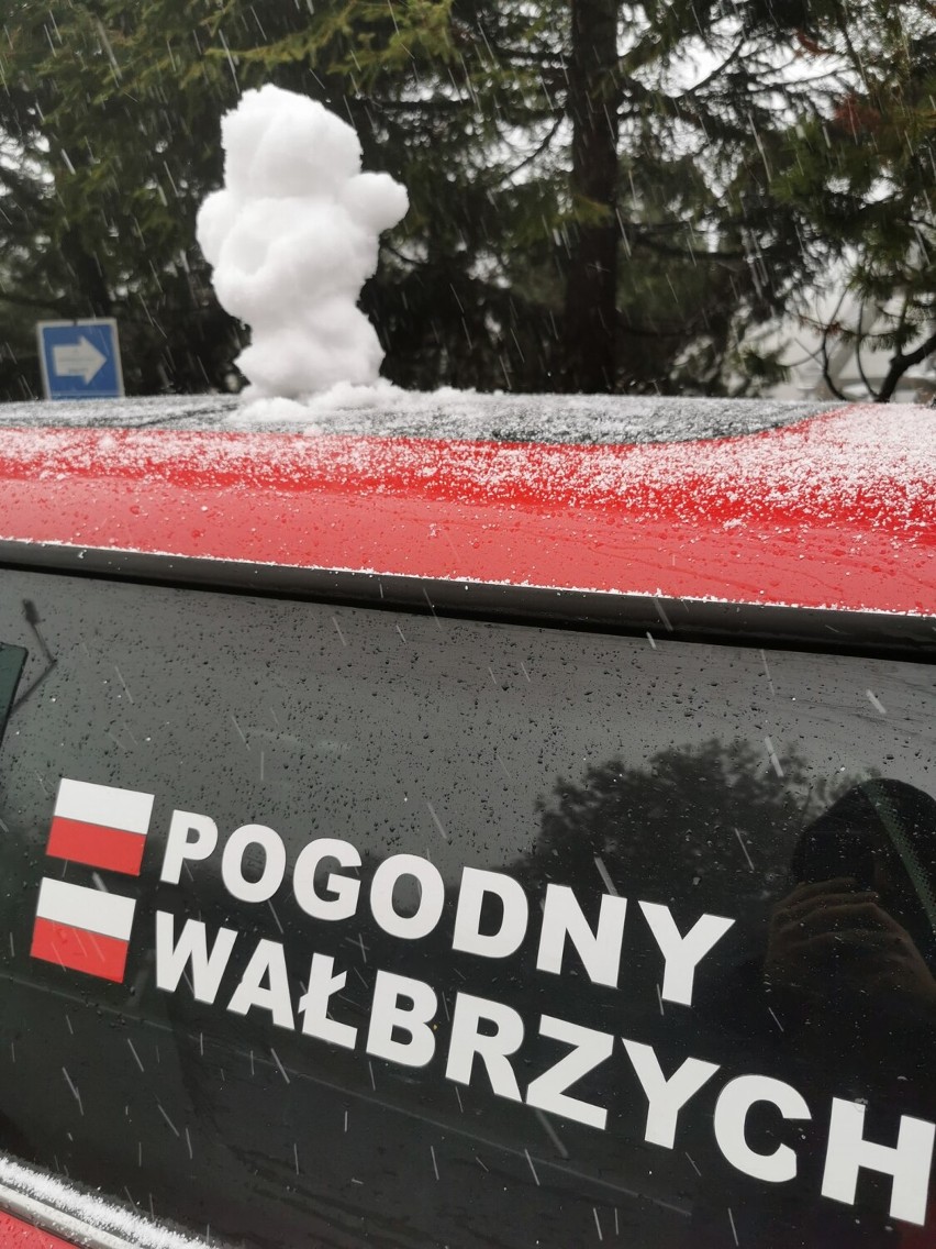 Pogodny Wałbrzych świętuje 6 lat działalności. Krzysztof Michałek, certyfikowany łowca burz, chce rozbudować stacje pogodowe w mieście  