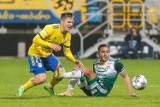 Fortuna 1. Liga. Arka Gdynia wygrała z Chojniczanką w piłkarskich derbach Pomorza i awansowała na pozycję lidera rozgrywek