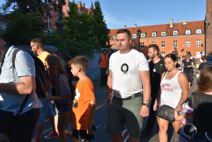Biało-Czarna Parada poprowadziła fanów twórczości lidera Repubiki na In Memoriam XVIII Festiwal Grzegorza Ciechowskiego [ZDJĘCIA]