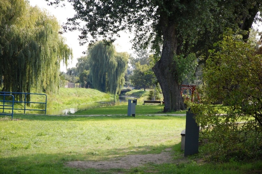 Odwiedziliśmy kościańskie "Łazienki". Zobaczcie jak wyglądają [FOTO]