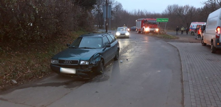 Pijany kierowca spowodował kolizję w Zawidowie po czym poszedł sobie do domu 