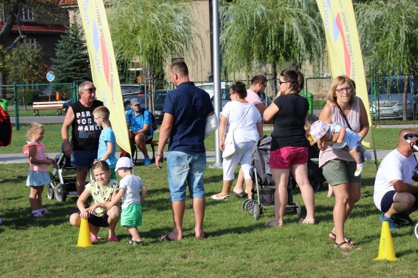 Aktywna Plaża. Family Run - Biegowe mini sztafety dla rodzin. 11 sierpnia 2019