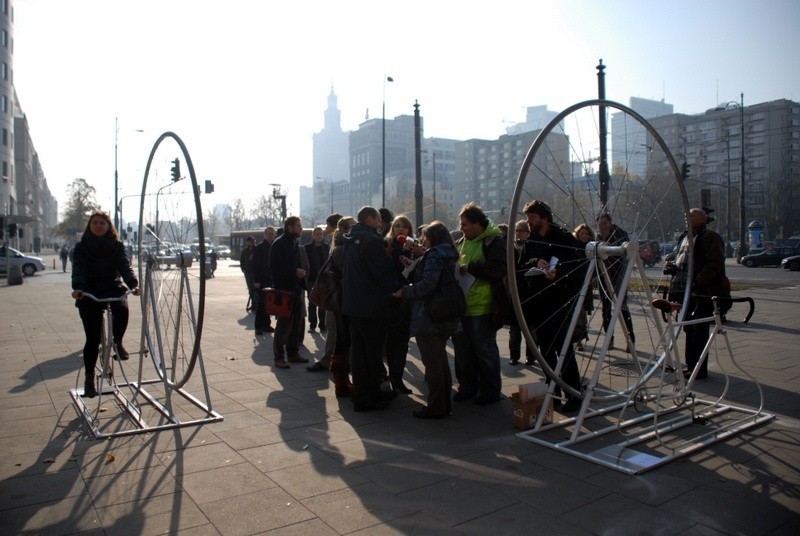 Pierwsze instalacje ze szlaku Marii Skłodowskiej-Curie już stoją (ZDJĘCIA)