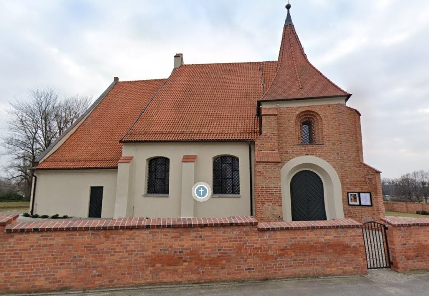 Najstarszą ceglaną budowlą w Polsce jest kościół pw. św....
