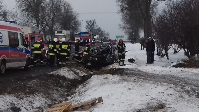 Tragiczny wypadek w Chomęciskach Małych. Zginął kierowca renault